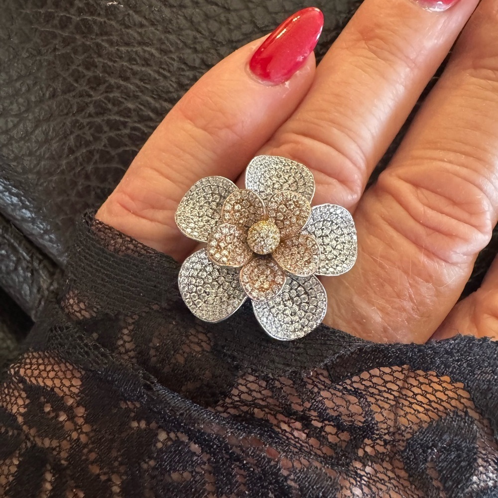 NEW Elegant Sterling .925 Silver and rose gold Flower Ring - Picture 9 of 11